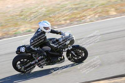 media/Feb-05-2023-Classic Track Day (Sun) [[c35aca4a42]]/Group 3/session 1 turn 9/